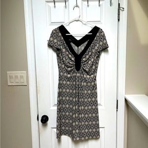 New York & Company shift dress